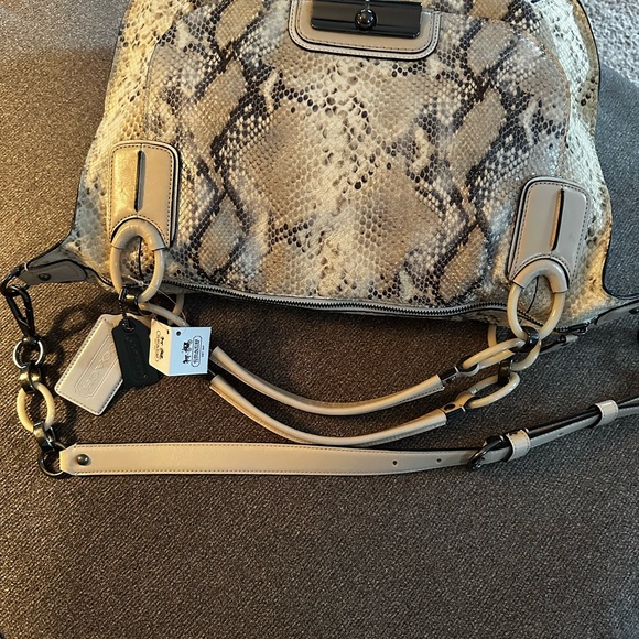 COACH ❤️ Kristin Embossed Python Leather Round Satchel Sage Shoulder Bag~NWT - Picture 5 of 11